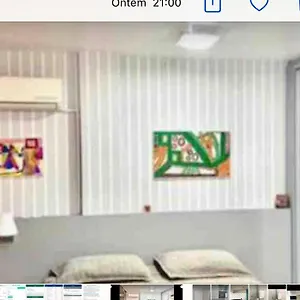Kitnet Em Predio Beira Mar Com Garagem, Wi-fi E Tv A Cabo Balneário Camboriú
